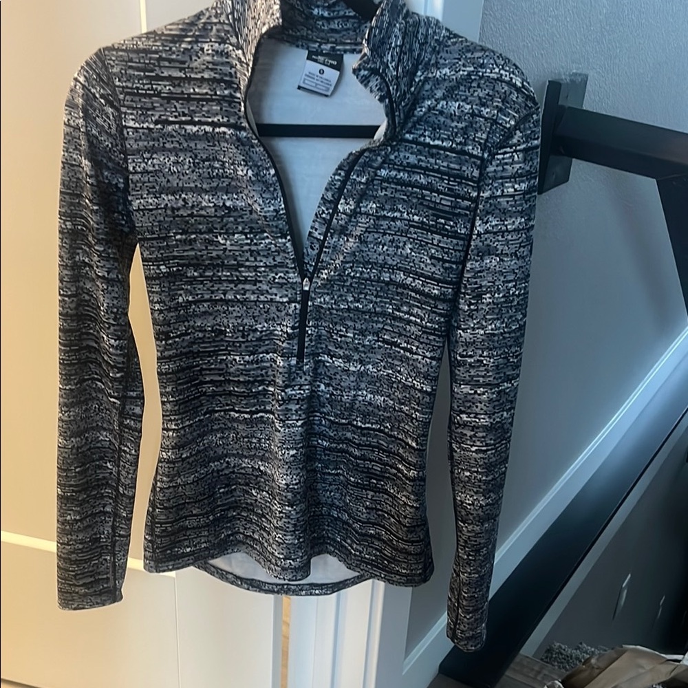 Nike Pro Dri-FIT Black and White Pullover
